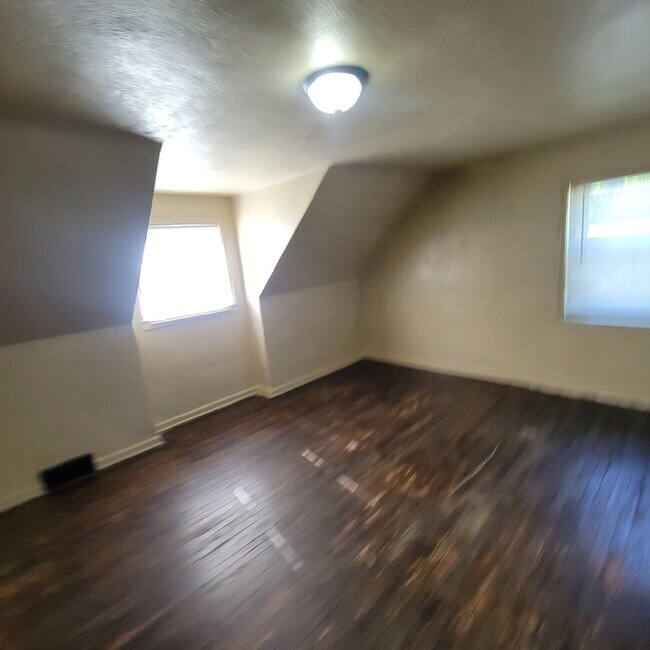 Foto del edificio - Nice Mars Hill 3BR House w/Garage