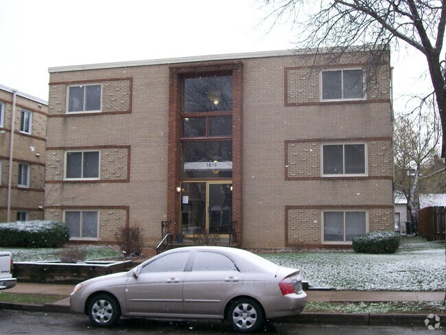Building Photo - 3615 Grand Ave S