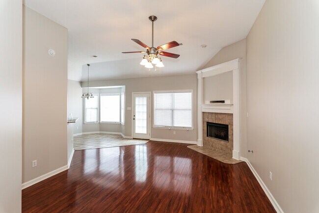 Foto del edificio - 60 Penny Ln