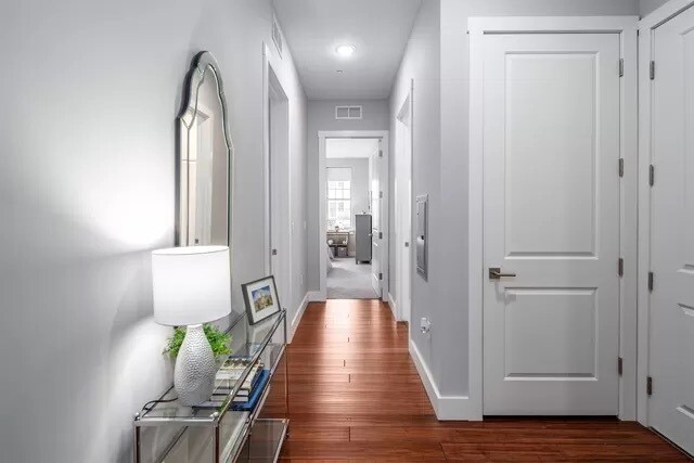 Roseland Manor Condos for Rent | Apartments.com