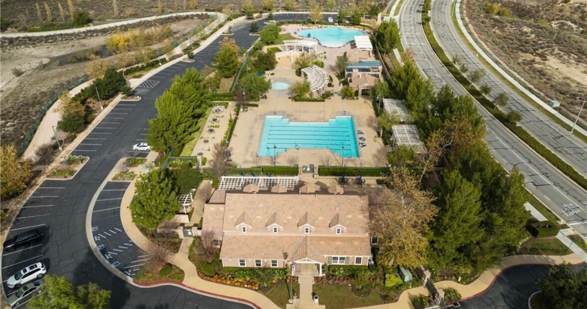 Foto principal - 3420 Clearwater Pkwy