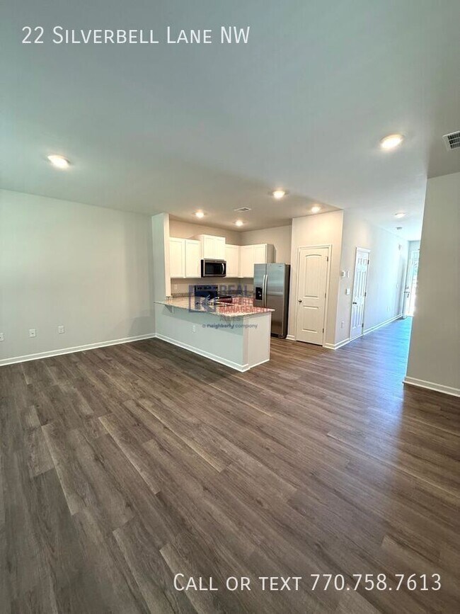 Foto del edificio - 22 Silverbell Ln NW