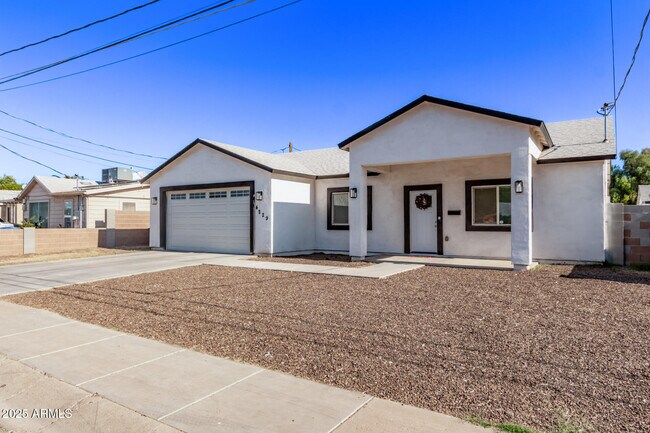 Foto del edificio - 4229 N 32nd Ave