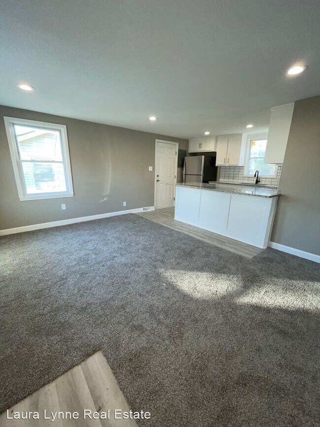 Building Photo - 2 br, 1 bath House - 814 S Woodland Ave