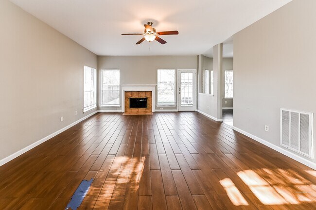 Building Photo - 3117 Bay Creek Dr