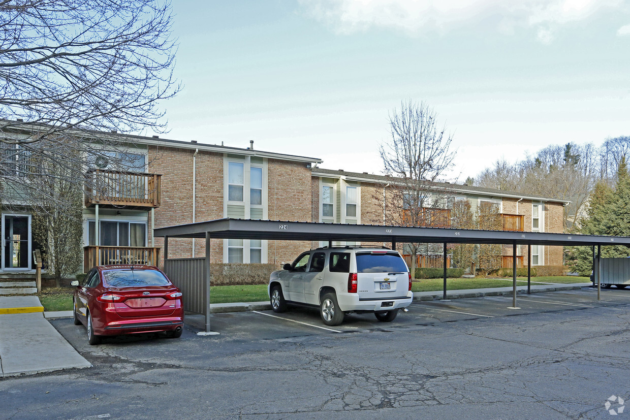 Primary Photo - Northville Green Apartments