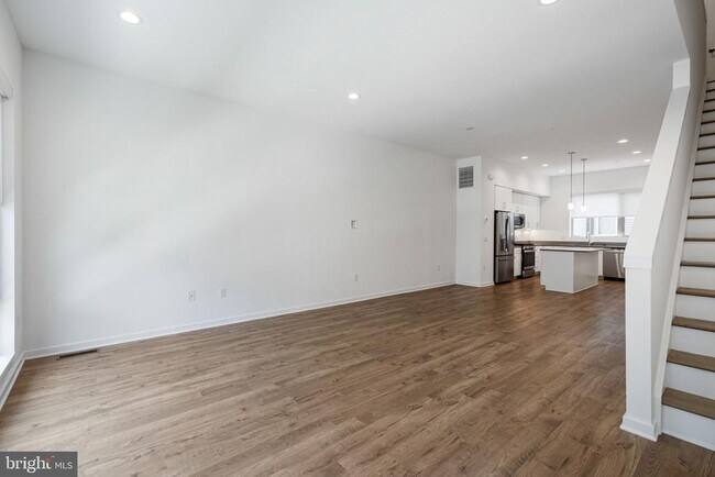 Foto del edificio - 3126 Pierview Ln