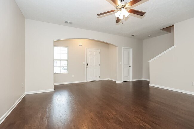 Building Photo - 5329 Tony Lama Ln