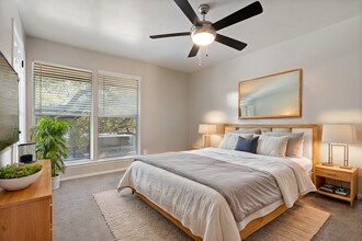 Building Photo - Regal Court Apartments