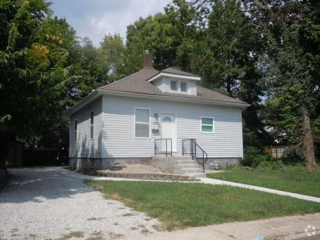 Building Photo - 455 Hoehn St