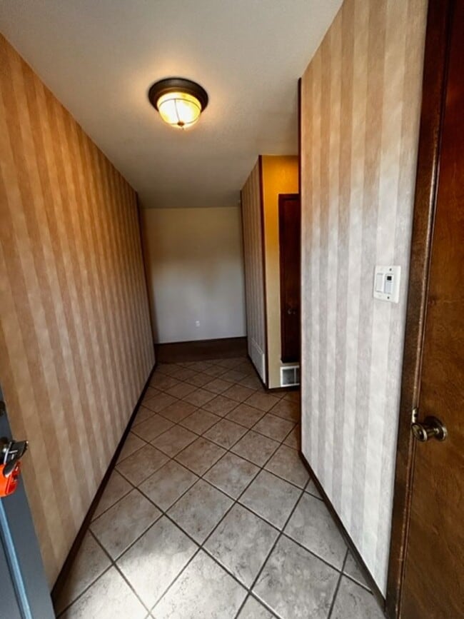 Foto del edificio - Large and Spacious 3 Bed Home! Mesa & Zia School District!