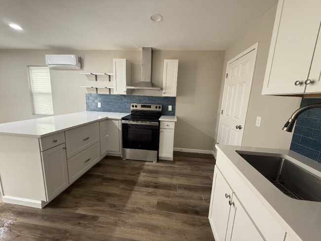 Foto del edificio - 303 E 7th St