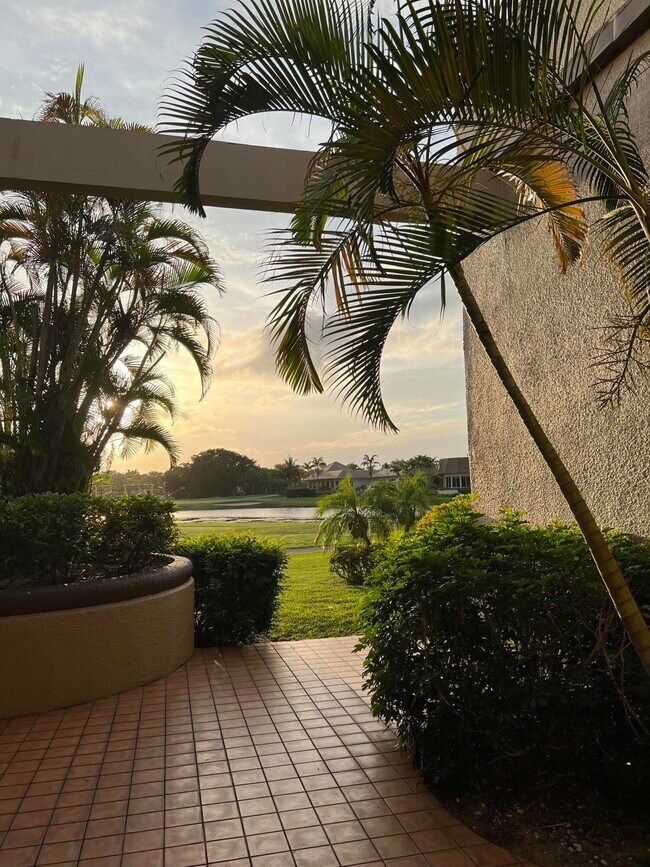 4657 Fountains Dr S Unit 108, Lake Worth, FL 33467 - Condo for Rent in ...