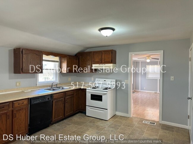 Building Photo - 2 br, 1 bath House - 3301 Wilson