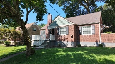 Building Photo - 1577 Pasadena Ave