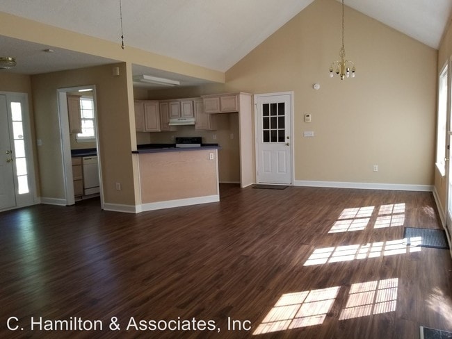 Building Photo - 3 br, 2 bath House - 328 Deertrigger Lndg