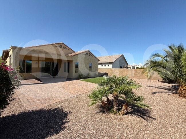 Foto del edificio - 5614 W Montebello Way