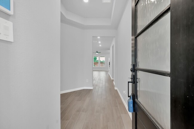 Building Photo - 19819 Palomino Pr Trl