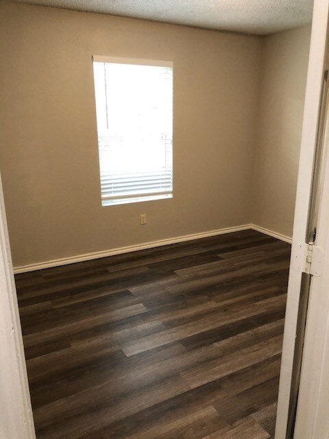 Building Photo - 11914 Metmora Ct