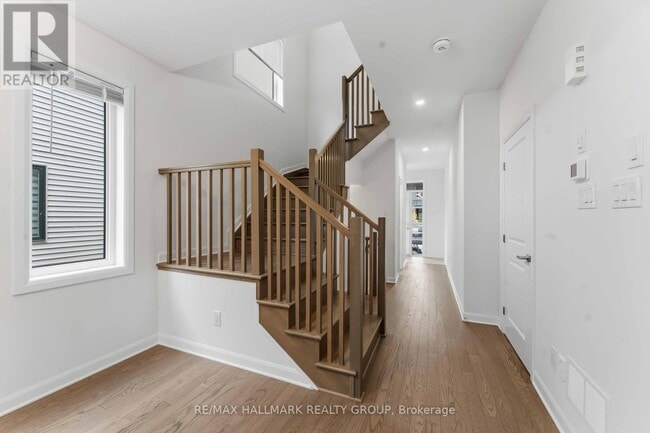 Building Photo - 423 Silicon Wy