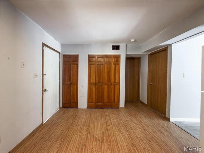 Foto del edificio - 3004 Pembroke Ln