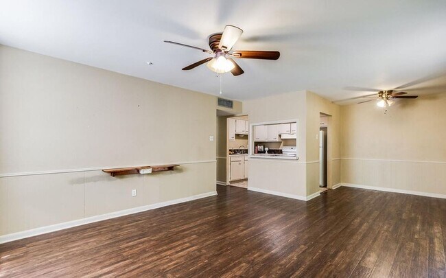 Foto del edificio - Charming 2 Bed 1 Bath Condo in Lafayette!