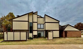 Building Photo - 1824 Windhill Ave