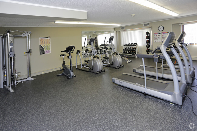 Fitness Center - Central Park Manor