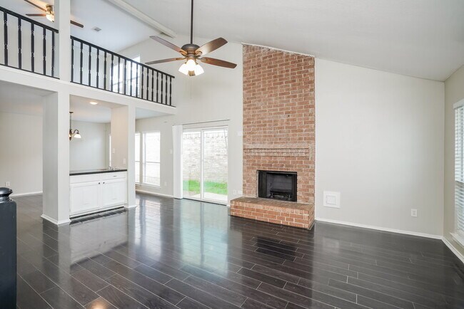 Foto del edificio - 3534 Duncaster Dr