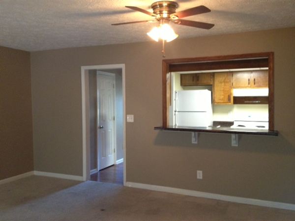 Primary Photo - 5207 Chattahoochee St