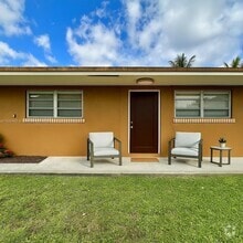 Building Photo - 6035 SW 39th St