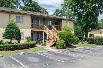 Building Photo - 3621 St Johns Ct