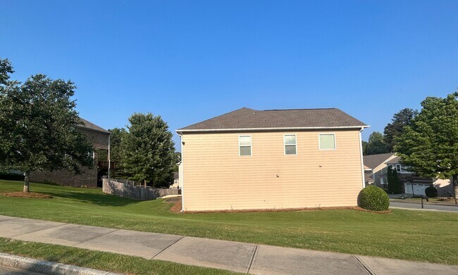Foto del edificio - 3715 Seaton Dr
