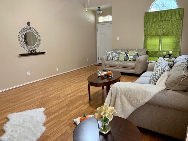 Foto del edificio - 5410 Excello Path