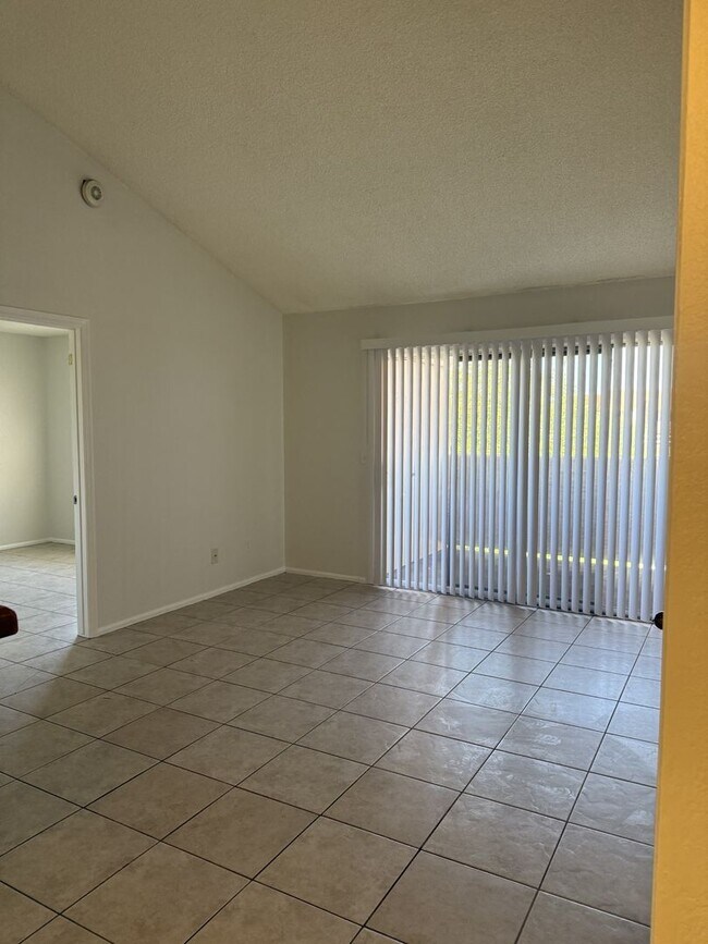 Foto del edificio - Cozy 1 bedroom at Baseline/Alma School