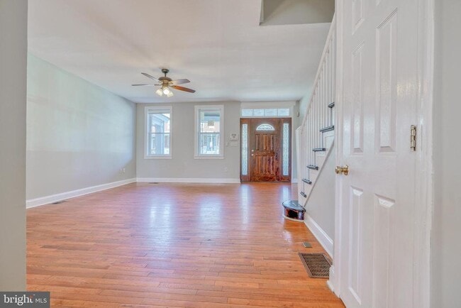 Foto del edificio - 1915 E 29th St