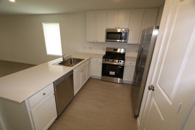 Foto del edificio - 6827 Lantana Leaf Ln