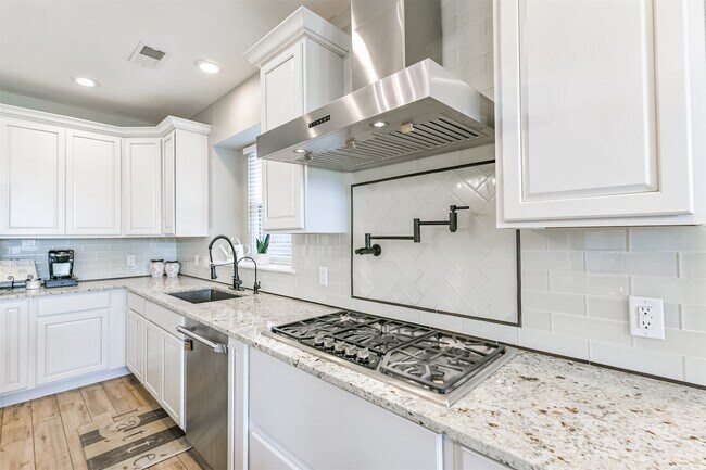 Foto del edificio - 11642 Cypresswood Dr