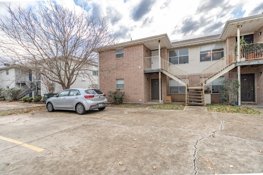 Primary Photo - 2226 Katy Ln