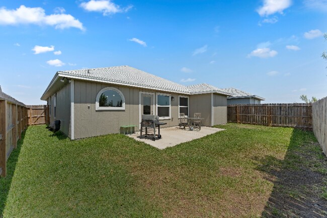 Building Photo - 6917 Witts Way
