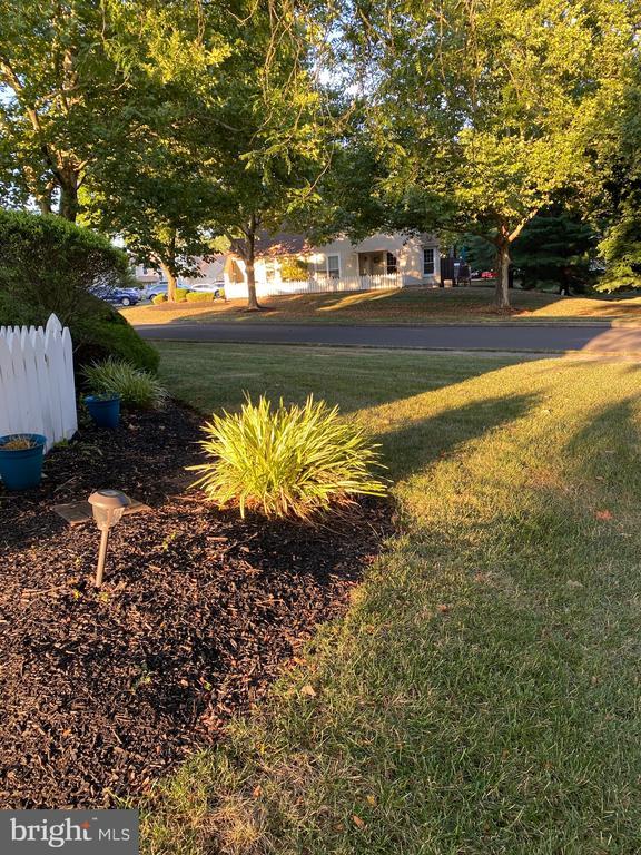 Building Photo - 1739 McNelis Dr