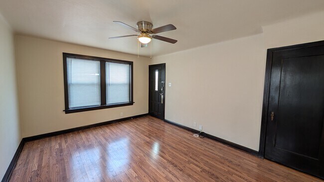 Building Photo - 5470 Loughborough Ave