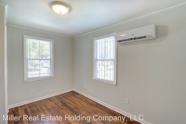 Building Photo - 3 br, 1 bath House - 759 East Anderson Street