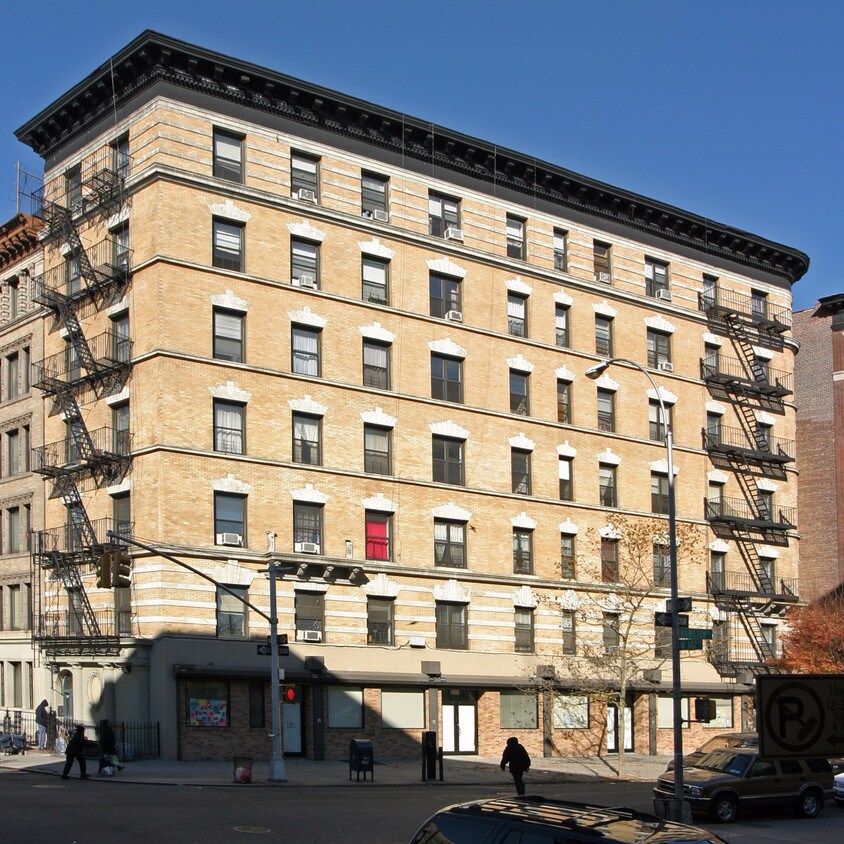 Primary Photo - Daly Avenue Apartments
