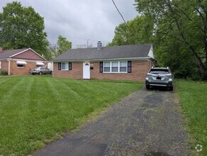 Building Photo - 8632 Neptune Dr