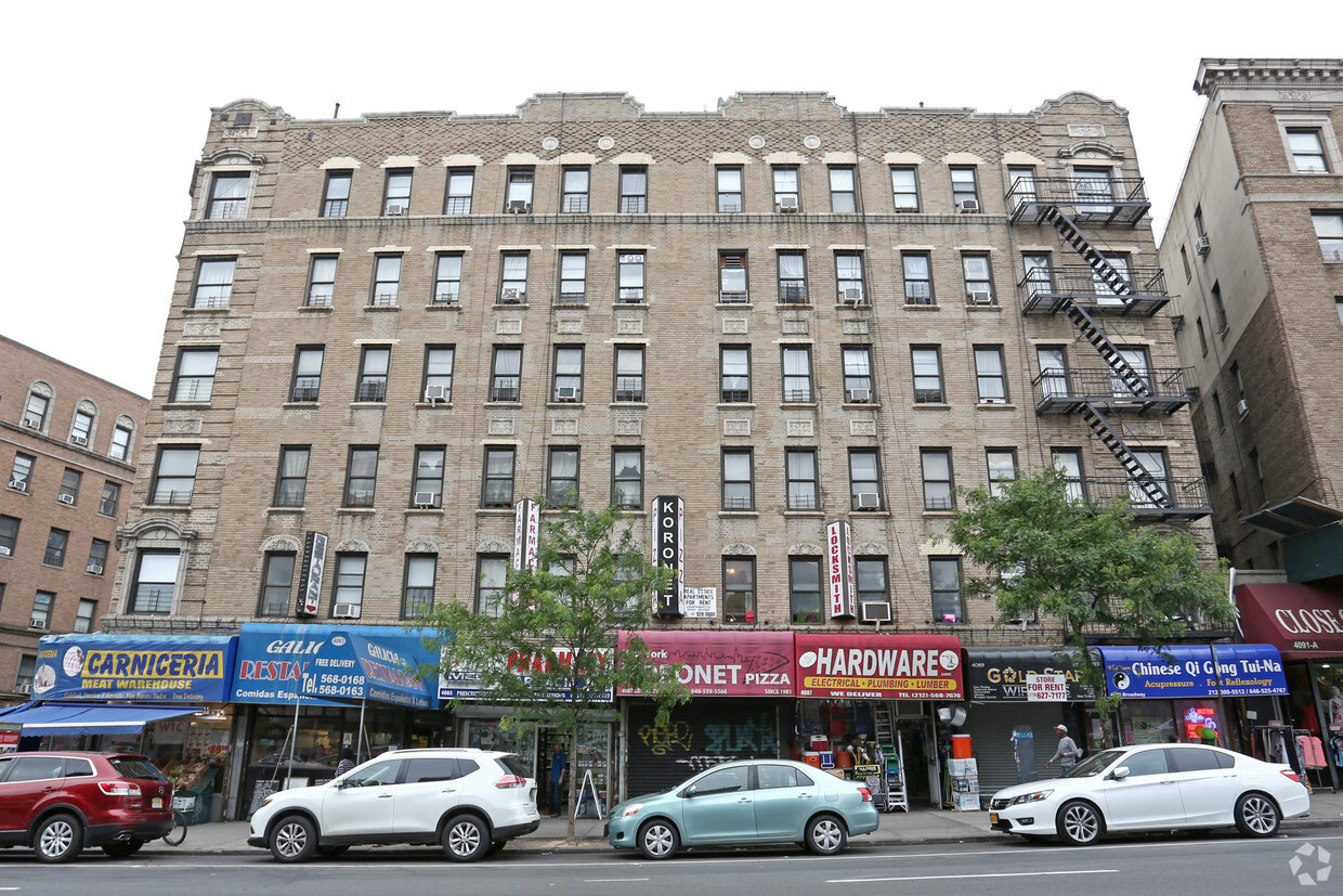 Building Photo - 4081-4089 Broadway