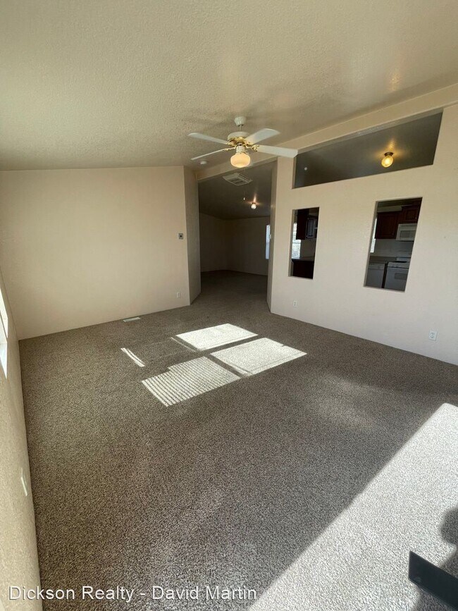 Foto del edificio - 4 br, 2 bath House - 18505 Northridge Ave