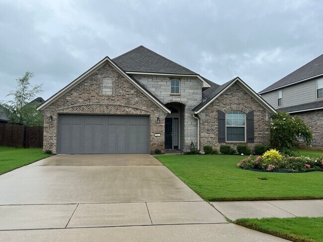 Foto del edificio - STUNNING AND IMMACULATE HOME IN WATERFORD ...