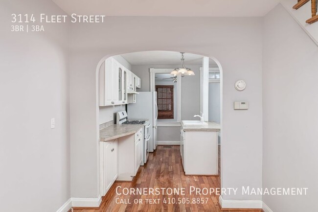 Building Photo - 3 bed, 3 bath I $2500| 3114 Fleet St. Balt...