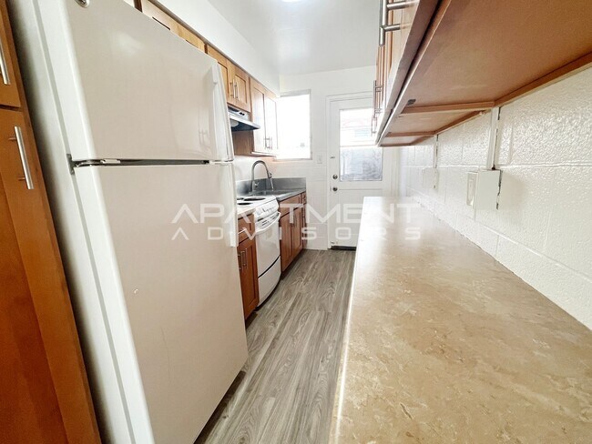 Foto del edificio - 1653 Citron St